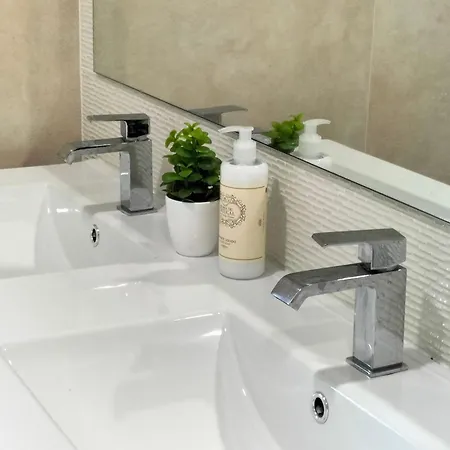 Amores Riverview - Your Scenic Getaway - Uchill Βίλα *