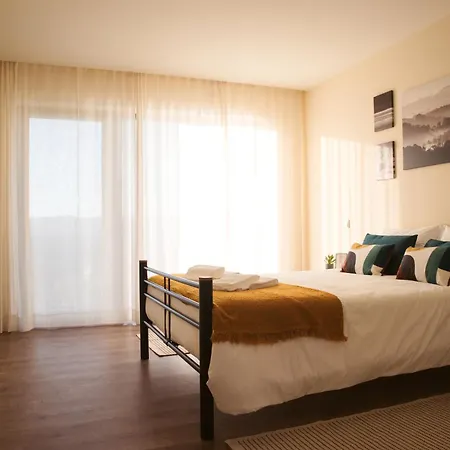 Amores Riverview - Your Scenic Getaway - Uchill *