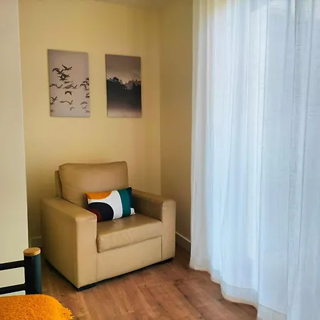 Amores Riverview - Your Scenic Getaway - Uchill *