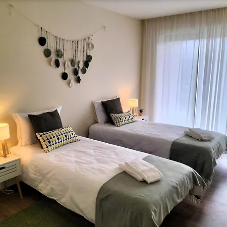 Amores Riverview - Your Scenic Getaway - Uchill *