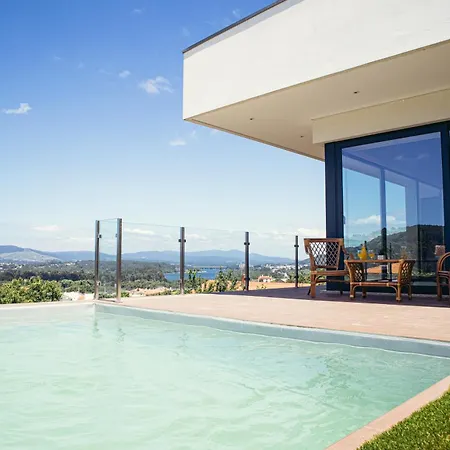 Villa Amores Riverview - Your Scenic Getaway - Uchill *