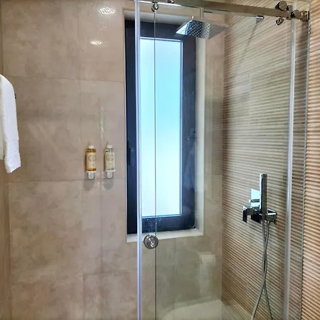וילה Amores Riverview - Your Scenic Getaway - Uchill וילה נובה דה סרביירה