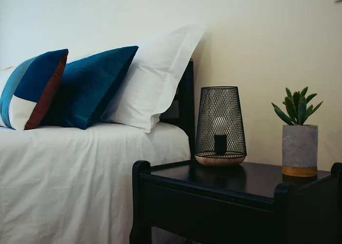 Villa Amores Riverview - Your Scenic Getaway - Uchill *