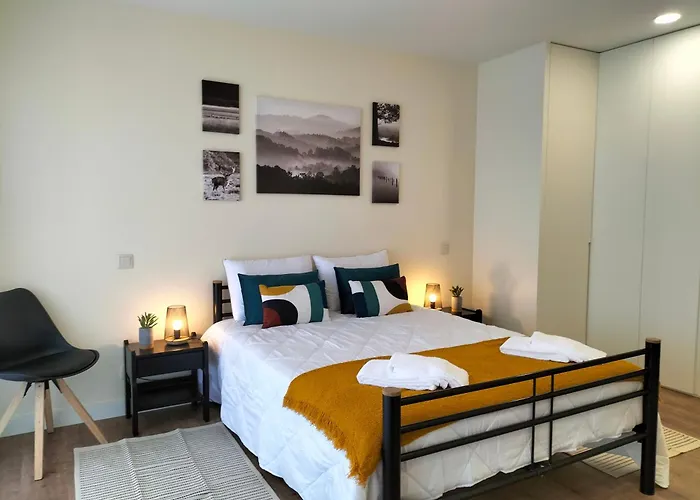 Willa Amores Riverview - Your Scenic Getaway - Uchill