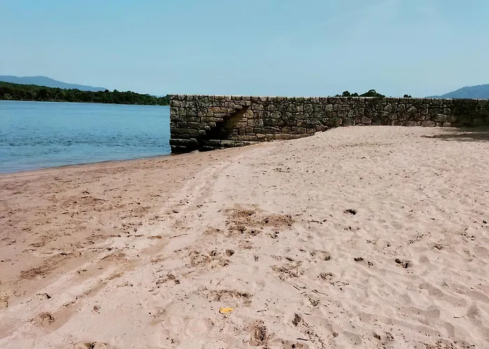 Amores Riverview - Your Scenic Getaway - Uchill Willa *